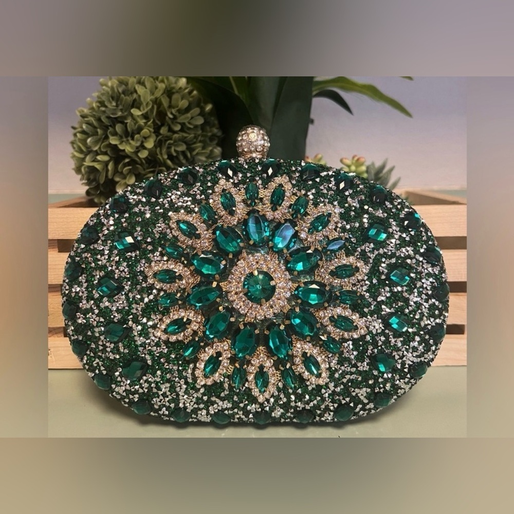 Ramla Women's Green Crystal Embellished Clutch Evening Bag, NEW!